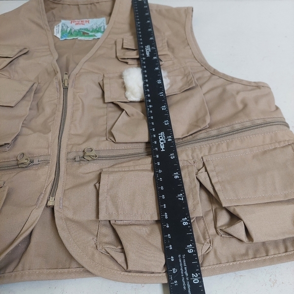 River Run Vintage Tan Fishing Vest Outdoor Gear Men Size Small Waterproof Zip‎ - Picture 4 of 13